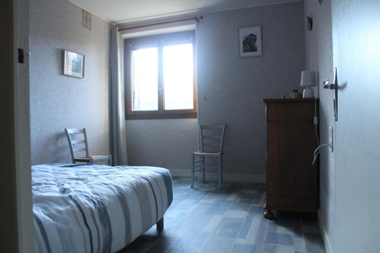 Chez Domi Syl Gite Nature Apartment Colonne Exterior photo
