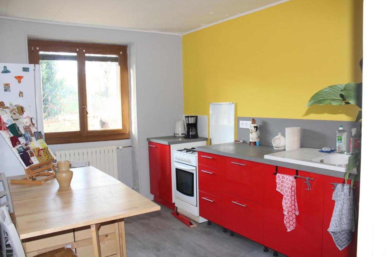 Chez Domi Syl Gite Nature Apartment Colonne Exterior photo